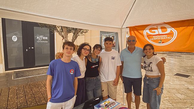 Giovani Democratici di Mazara: “grande risposta dei cittadini alla raccolta solidale di materiale scolastico”