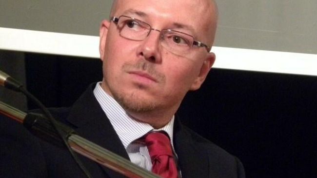 il-pm-vella-improbabile-che-quella-nella-foto-repubblica-sia-l-agenda-rossa-di-borsellino