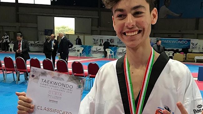 VIDEO –  L’ Asd Scuola Takewondo Angileri conquista il bronzo nazionale Junior con Ivan Sinacori