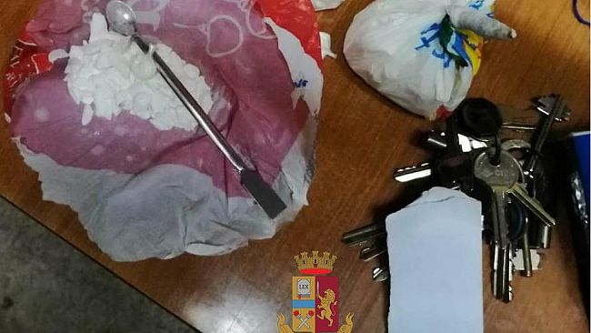 Trasportava in auto 50 grammi di cocaina destinata allo spaccio: pregiudicato alcamese arrestato dalla Polizia di Stato