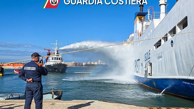 ​Trapani, operazioni in porto per esercitazione antincendio e security