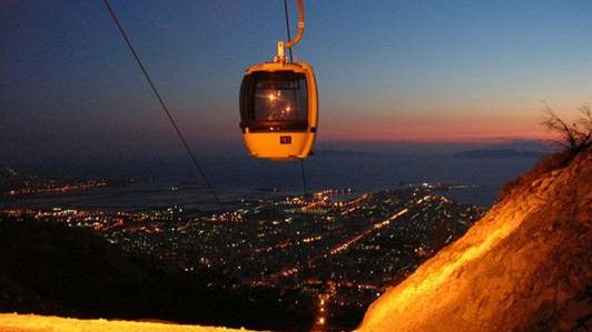 A Erice per queste festività natalizie utilizzate la Funivia