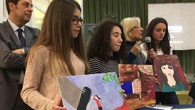 Marsala, installate le cassette di pronto soccorso rosa all’istituto “S. Pellegrino”
