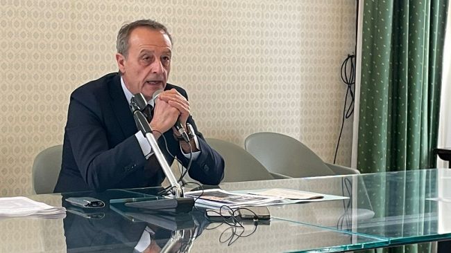 Cittadinanza agli equipaggi delle Ong: scontro tra Fratelli d'Italia e il sindaco Tranchida  (VIDEO)