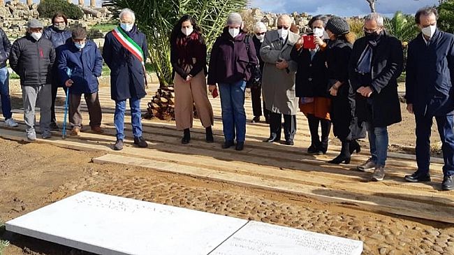 Al Parco di Selinunte un giardino in memoria di Vincenzo e Aldina Tusa