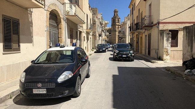 Dramma a Castelvetrano, ex carabiniere trovato morto nella sua abitazione