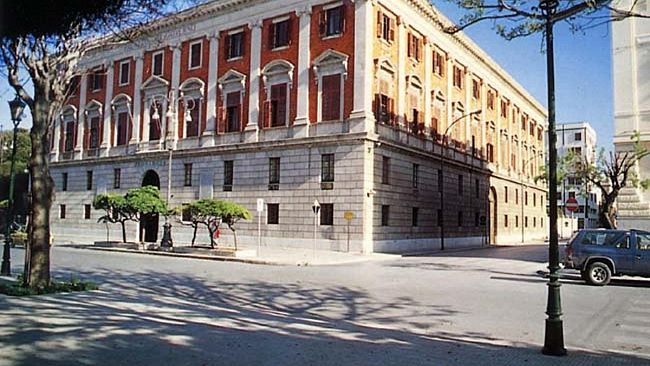 Una delegazione internazionale di docenti e studenti universitari in Prefettura per parlare di accoglienza