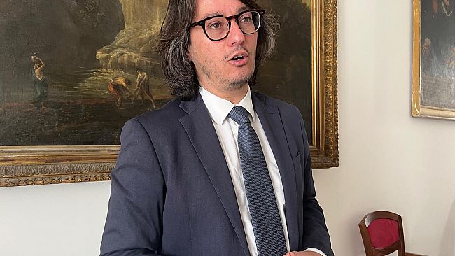 Caro carburanti nelle isole minori, Safina (PD): “Dal Governo Schifani una scelta vergognosa”