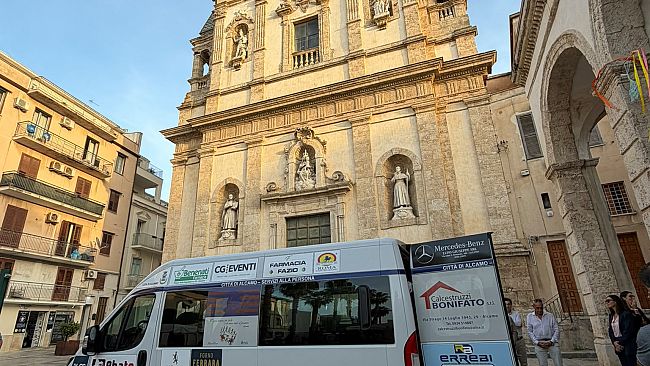 mobilita-garantita-ad-alcamo-un-nuovo-mezzo-per-il-trasporto-dei-disabili