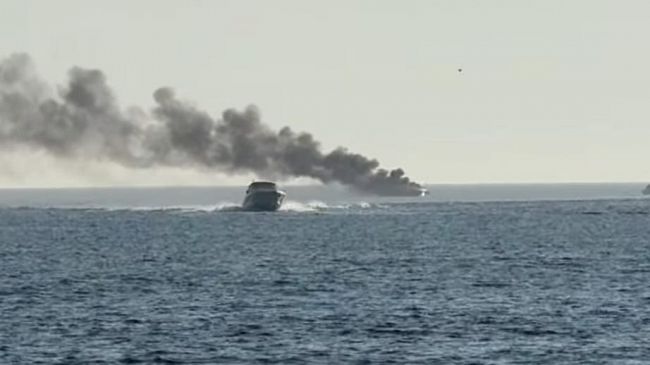 Yacht in fiamme e affondato al largo di Marsala: nessun ferito, operazioni di soccorso concluse