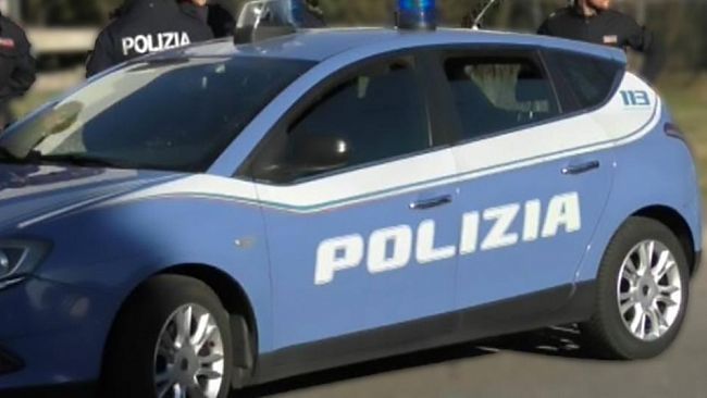 Trapani, estorceva denaro agli anziani genitori: arrestato dalla Polizia di Stato