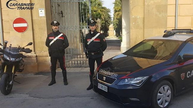 Mazara del Vallo, insulti e persecuzioni ai vicini di casa. 69enne arrestato dai Carabinieri per stalking