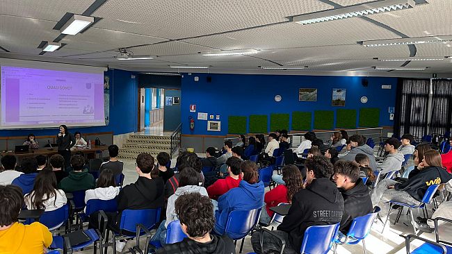 Marsala, «Some Bodies to Love»: quando la scuola abbraccia la prevenzione