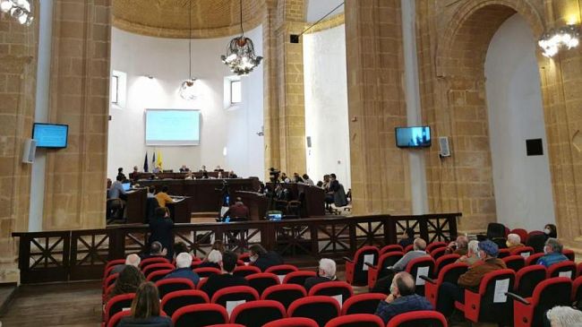 Mazara, Consiglio comunale, approvati 5 debiti fuori bilancio