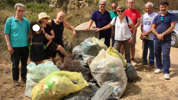 Erice, i volontari ripuliscono Martogna e Piano Guastella