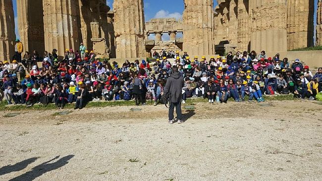 Alunni del Capuana Pardo protagonisti di una lezione interattiva al Parco Archeologico di Selinunte