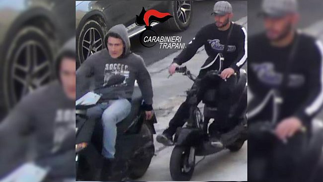 Trapani: rubano uno scooter. Incastrati dalle telecamere. Due arresti dei Carabinieri