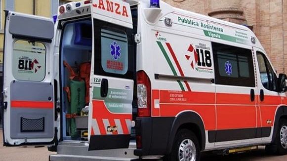 Mazara del Vallo, incidente in un cantiere: carpentiere cade da un ponteggio in via Vaccara
