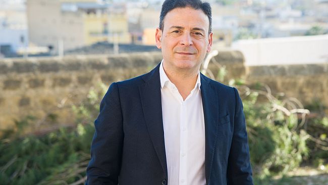 Mazara, sindaco Quinci: “Interrompo incarichi rappresentativi in Azione”