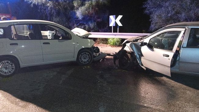 Trapani, violento incidente sullo scorrimento veloce