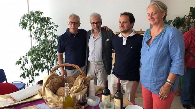 SI costituisce l’Associazione Pane Nero di Castelvetrano. Panificatori ed amministrazione a braccetto per ottenere la DOP