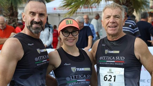 Mazara, gli atleti del team F. Ingargiola alla maratonina di  Losanna e la Mezza Maratona di Riposto