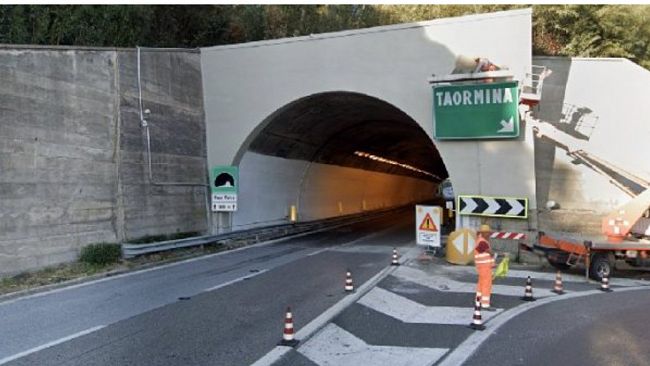 A18, chiuso lo svincolo di Taormina