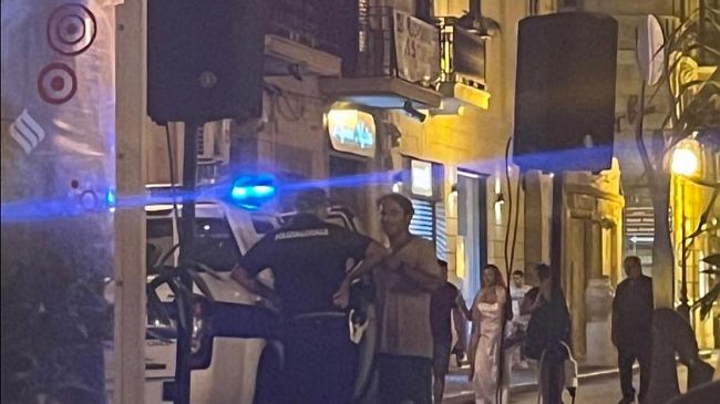 Mazara, seppur in regola costretto a staccare la musica live un'ora prima. La rabbia di un imprenditore     