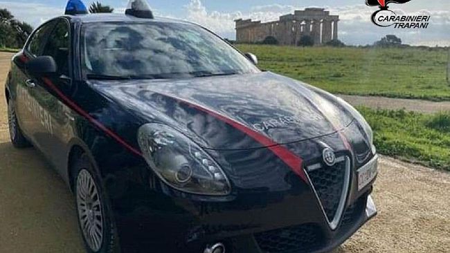  Controlli anticovid dei Carabinieri: 4 bar chiusi a Marinella di Selinunte