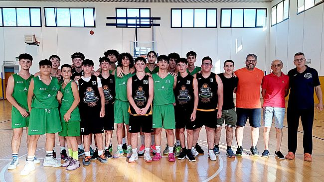 Oggi tutti al Pala Mariella Firenze per la vittoria dei ragazzi dell'asd Basketland Castelvetrano