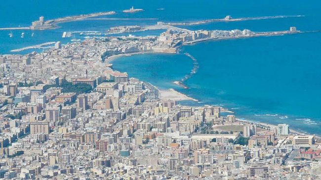 TRAPANI – Piscina Olimpionica Comunale Trapani. Francesco Salone ha chiesto l’immediato intervento per riparare un guasto che rende inutilizzabile l’impianto.