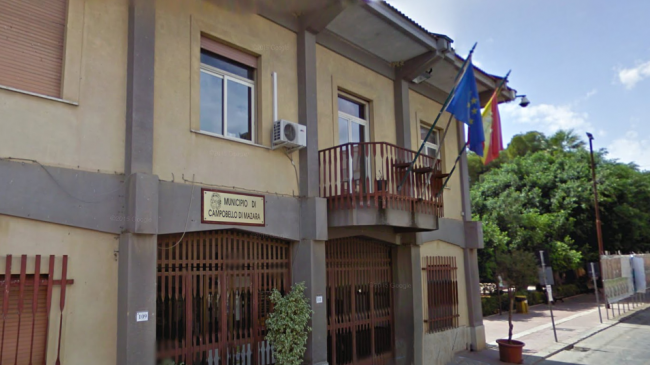 Campobello, Piano straordinario di pulizia e scerbatura in vista del nuovo anno scolastico 