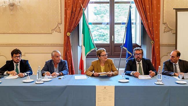 Prefettura di Trapani, sottoscritto protocollo d'intesa per la sicurezza sul lavoro e il contrasto al lavoro nero 