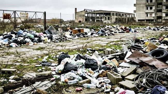 Rifiuti: 57,8 mln per bonifiche, compostaggio e centri di raccolta