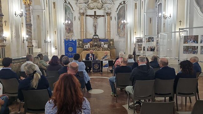 finanza-e-futuro-il-rotary-club-di-castelvetrano-apre-il-dialogo-sulle-nuove-sfide-economiche
