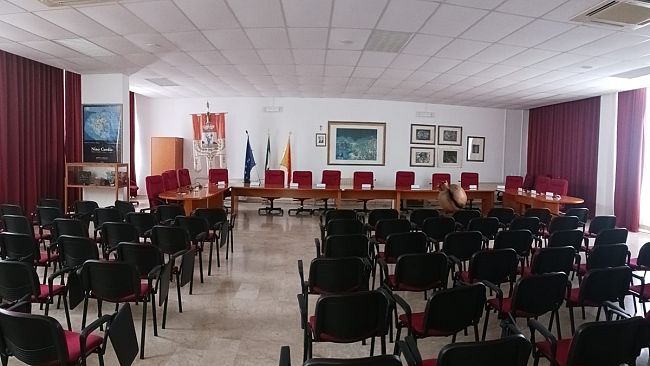Santa Ninfa: Il sindaco e i suoi consiglieri disertano il Consiglio comunale