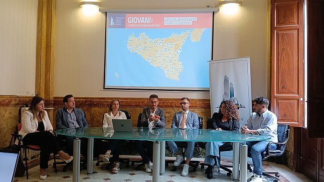 Anci Sicilia lancia la prima rete regionale di sportelli d’ascolto per i giovani