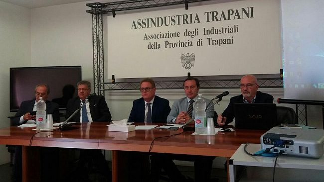 Il futuro dell’aeroporto “Vincenzo Florio” al centro di un incontro organizzato oggi dal Distretto Turistico Sicilia Occidentale