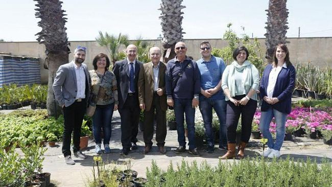 adotta-una-pianta-2016-rinnovato-l-appuntamento-al-vivaio-il-melograno