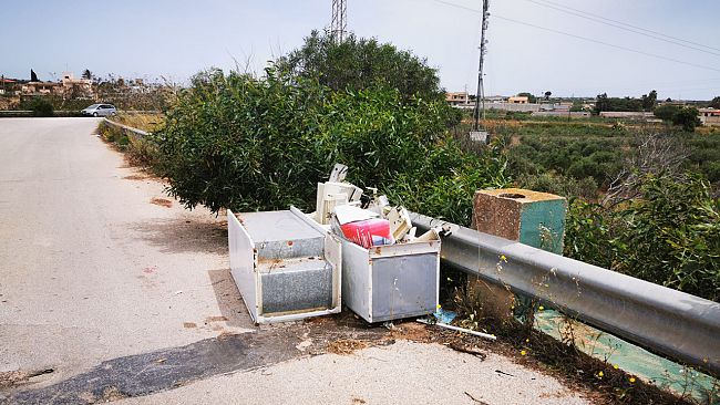 Mazara, numero ritiro ingombranti e piccoli sfalci da potatura. Per problemi tecnici il fisso sostituito temporaneamente dal mobile