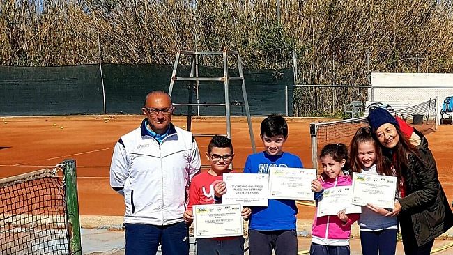 Il  II Circolo Ruggero Settimo al Foro Italico di Roma per la finale del progetto  “racchette di classe”