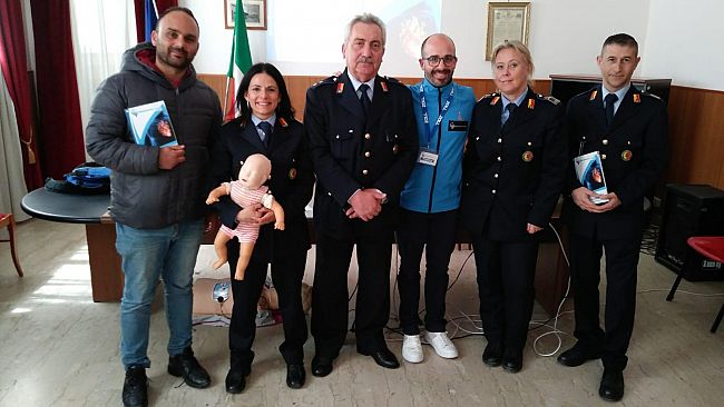 Polizia Municipale, dotate di defibrillatore due auto in servizio per la Processione dei Misteri