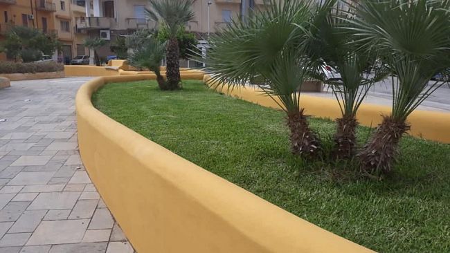 Castelvetrano, adottate trenta aiuole dai privati