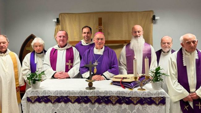 Pasqua 2025, il Vescovo Giurdanella celebrerà la santa messa negli ospedali della diocesi 