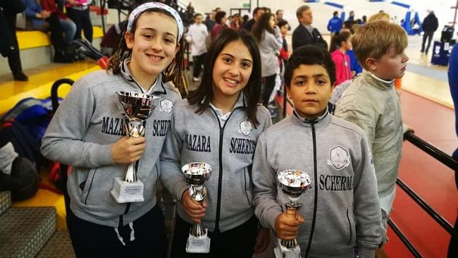 L’Asd Mazara Scherma festeggia i suoi Campioni Regionali 2019