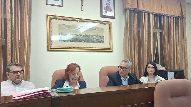 Campobello, insediato il nuovo Consiglio comunale. Paolo Scarpinati e Nicoletta Moceri eletti presidente e vice