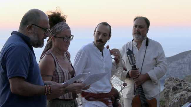 Marettimo chiude la IX edizione di 'A Scurata con un'alba indimenticabile tra musica e poesia