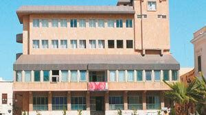 Imminenti lavori di restyling del “palazzaccio”. Avviati trasferimenti uffici comunali
