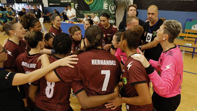 AC Life Style Handball Erice-Brixen Sudtirol: le Arpie puntano al sorpasso in classifica