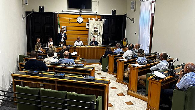 Alcamo, il comune assume un idraulico e un'educatrice per l'asilo nido
